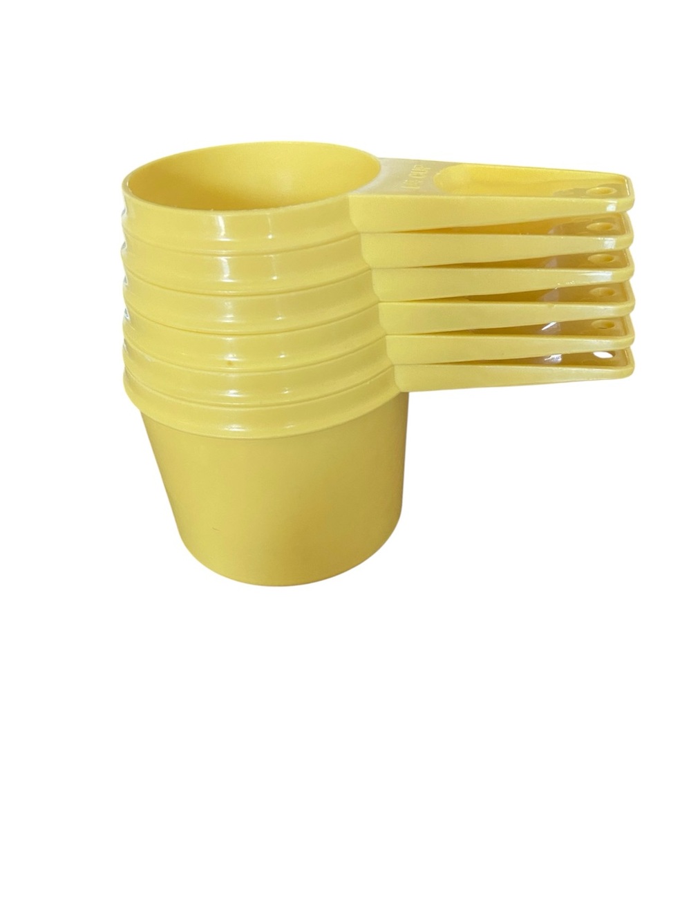 Vintage Tupperware Yellow Plastic Measuring Cups - Set of 6